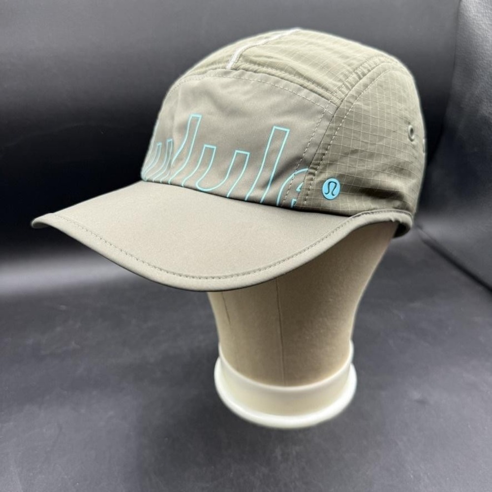 Lululemon 5 Panel Hat Men S M Green Adjustable Breathable Lightweight Sports